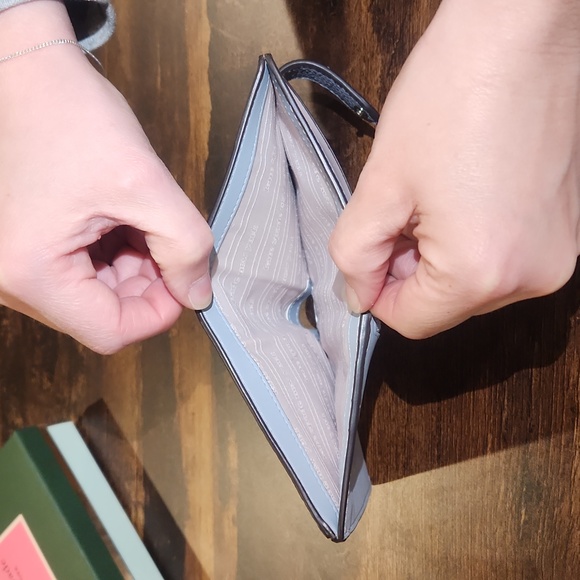 Kate Spade Hudson bifold wallet - Picture 5 of 11